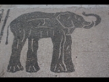 01942 ostia - regio ii - insula vii - piazzale delle corporazioni (ii,vii,4) - station 28 - elefant - 2014.jpg